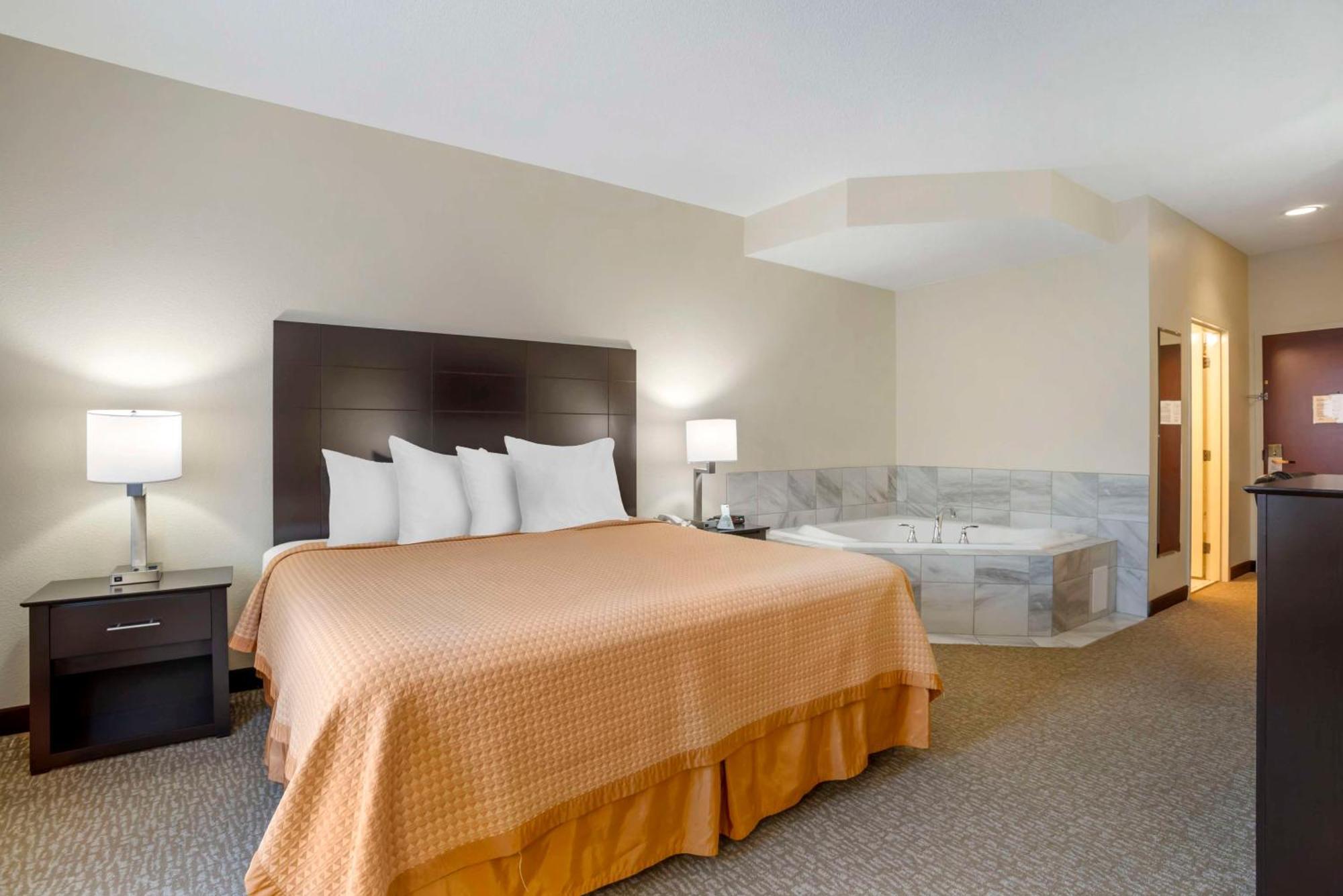 Best Western Carowinds Fort Mill Bagian luar foto